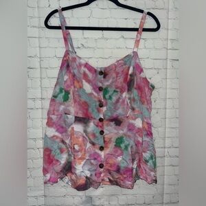 ✨Torrid Size 2 Tank Top Sleeveless Button Front Pink Floral Plus Size